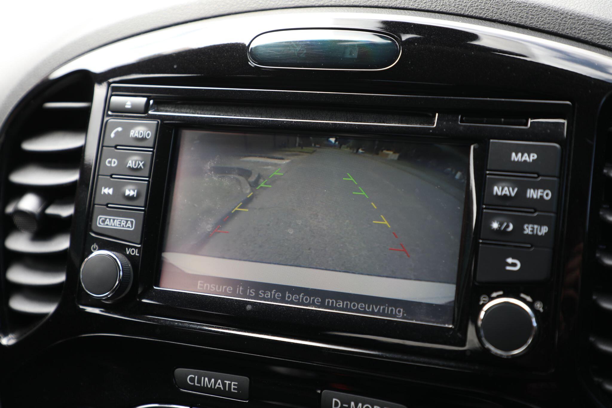 Large vehicle image